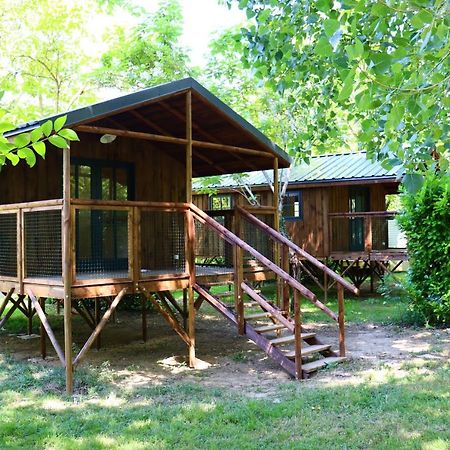 ホテル Camping Le Mouliat Moncrabeau エクステリア 写真