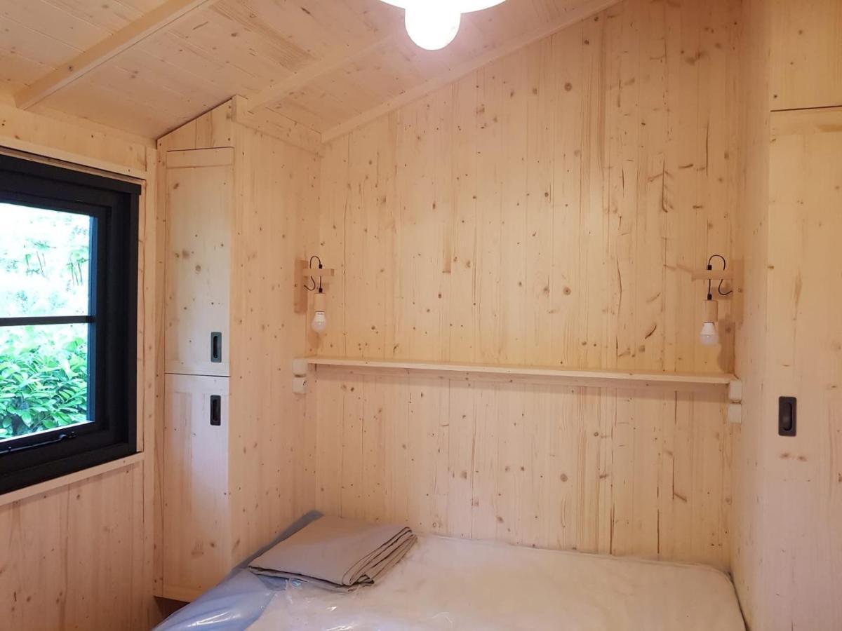 ホテル Camping Le Mouliat Moncrabeau エクステリア 写真